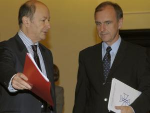 Rostowski chce bezlitośnie ciąć budżet armii
