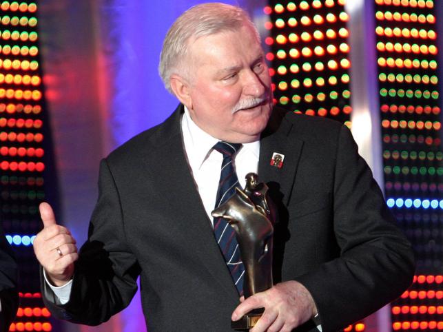 Wałęsa - najpopularniejszym politykiem roku