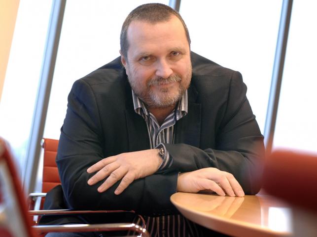 Rudomino: Telewizja publiczna nie będzie apolityczna