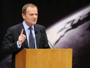Tusk wyciąga rękę do partii Kaczyńskiego