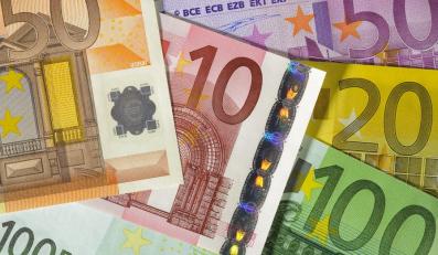 Pomoc dla strefy euro nadejdzie z bardzo daleka