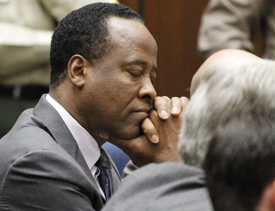 Conrad Murray, osobisty lekarz Michaela Jacksona, właśnie został skazany na cztery lata więzienia za nieumyślne zabójstwo Króla Popu, listopad 2011
