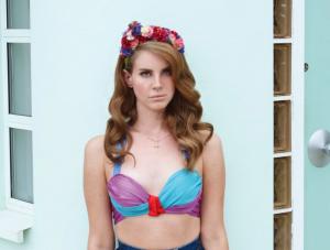 Lana Del Rey prawe jak Shirley Bassey