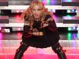 Na początek był słynny Vogue i Madonna w antycznej, egipskiej stylizacji 