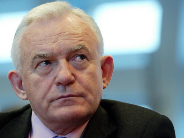 Miller broni Jaruzelskiego: PO to mściwe polityczne chłystki
