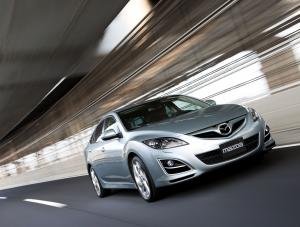 Oszczędna Mazda odsłania tajemnicę…