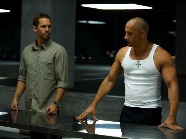 Paul Walker i Vin Diesel w filmie "Szybcy i wściekli 6"  