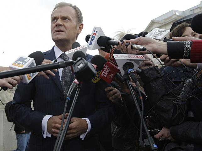 Tusk ma się czego bać. Traci wśród Polaków
