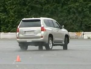Oto jak Toyota przeprowadza ryzykowne testy