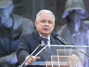 Prezydent: Powstanie dorosło do roli mitu