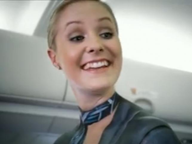 U nich latają nagie stewardessy