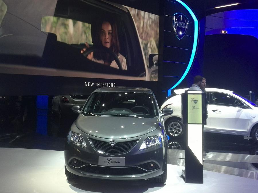 Lancia ypsilon