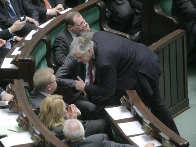 PO chce uniknąć podziału w sprawie in vitro
