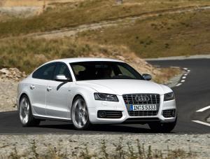 Pierwsze zdjęcie - trzy nowe Audi