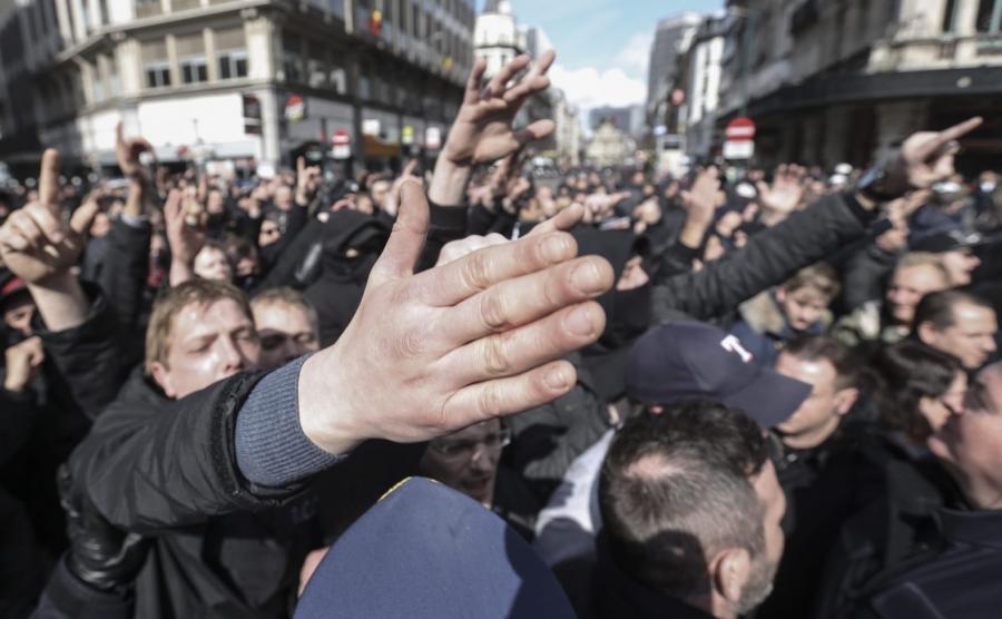 BITWA Z POLICJĄ W CENTRUM BRUKSELI