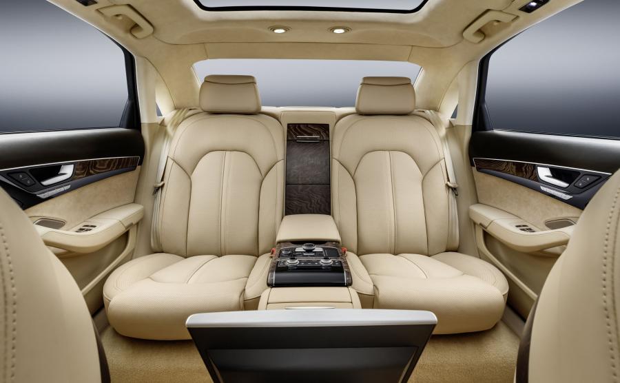 Audi A8 L extended