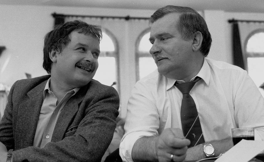 Image result for Wałęsa wybory rok 1990