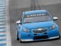 W sezonie 2009 wyścigowy cruze zastąpi waleczne lacetti, którym zespół Chevroleta rywalizował w serialu WTCC od 2005 roku