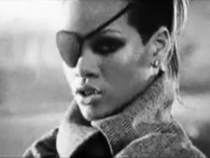 Jednooka Rihanna prezentuje nowy klip