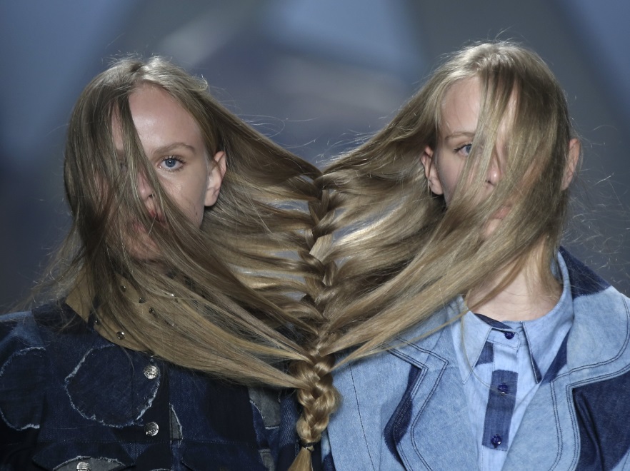 Pokaz kolekcji Amapo na Sao Paulo Fashion Week 2017